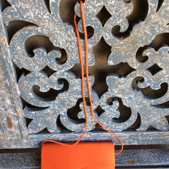Orange Purse.    NWOT - Picture 3 of 6